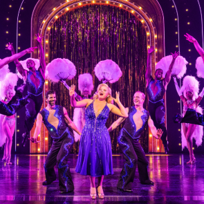 Megan Hilty (center) and Cast in the Original Broadway Cast of DEATH BECOMES HER. Photo by Matthew Murphy and Evan Zimmerman, MurphyMade.